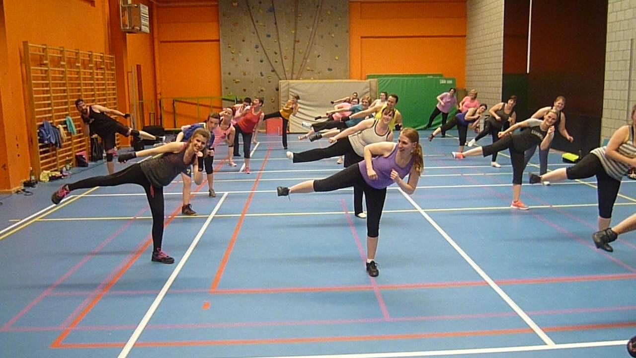 Cours de Aéroboxe au Hall Omnisport de Ciney